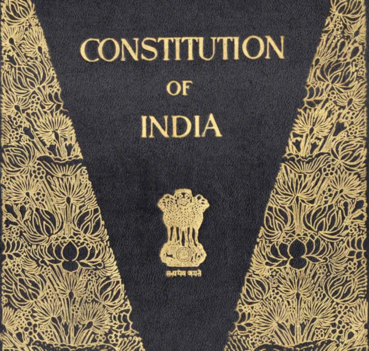 भारतीय संविधान पर आधारित 50+ महत्वपूर्ण प्रश्न और उत्तरों का संकलन : 50+ important questions and answers based on the Indian Constitution